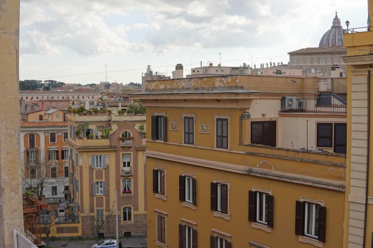 Rooftop St. Peter Rome Buitenkant foto